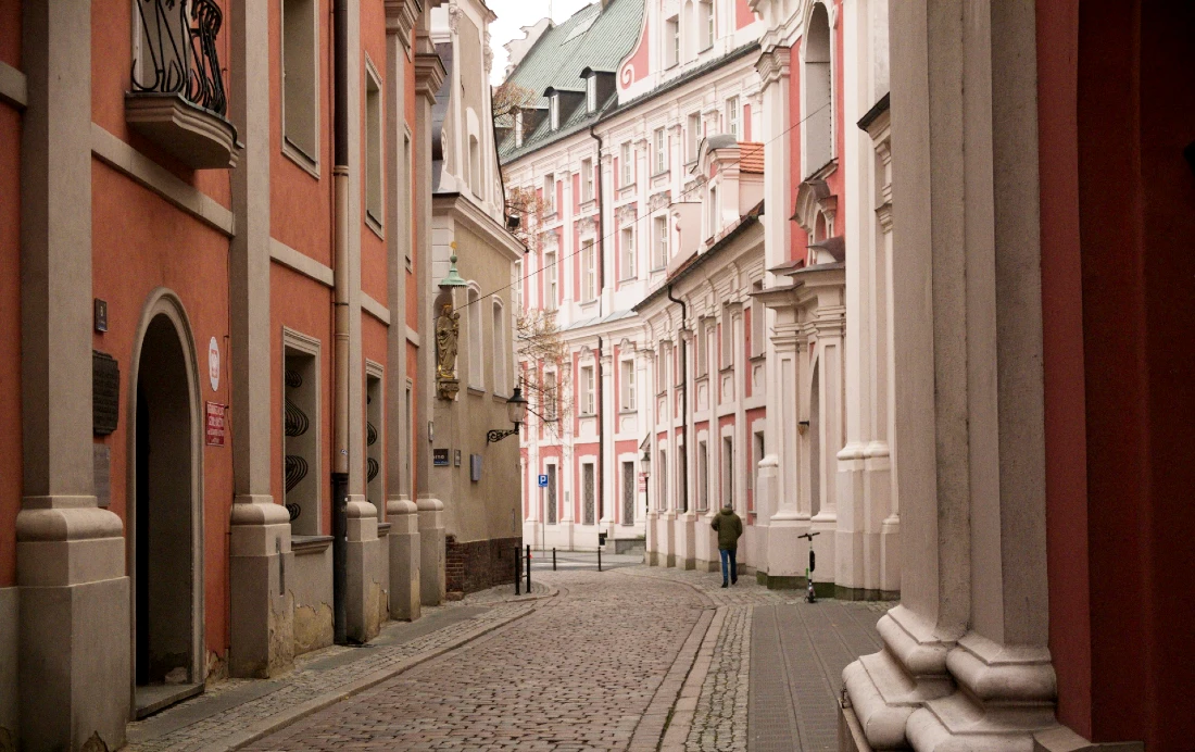 Miasto Poznań słynie z dobrze zbilansowanych posiłków dostarczanych w pudełkach pod drzwi